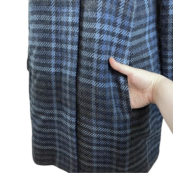 Liz Claiborne Wool Blend Plaid Herringbone Buttoned Long Coat Jacket Blue Size M - Picture 4 of 6